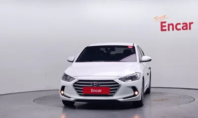 Hyundai Avante 2017, 97202 км, за 6707.04 USD