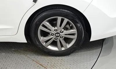 Hyundai Avante 2017, 97202 км, за 6700.5 USD - фото 21