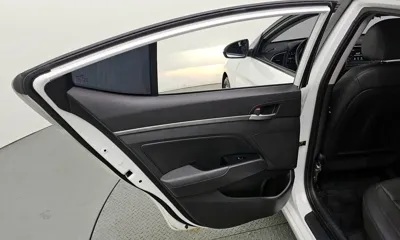 Hyundai Avante 2017, 97202 км, за 6700.5 USD - фото 25