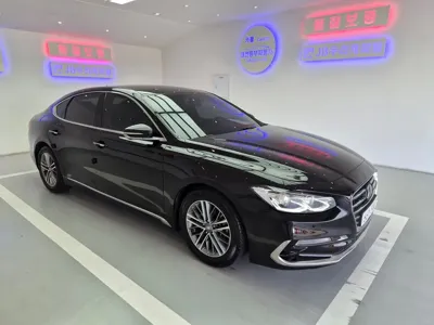 Hyundai Grandeur 2018, 83517 км, за 9583.83 USD