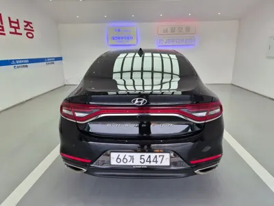 Hyundai Grandeur 2018, 83517 км, за 9583.83 USD