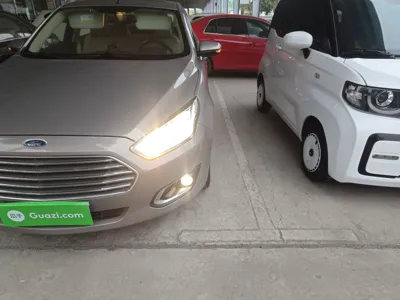 Ford Escort 2015, 125300 км, за 4956 USD - фото 2