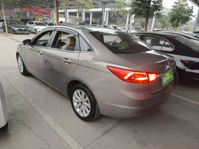 Ford Escort 2015, 125300 км, за 4956 USD - фото 5