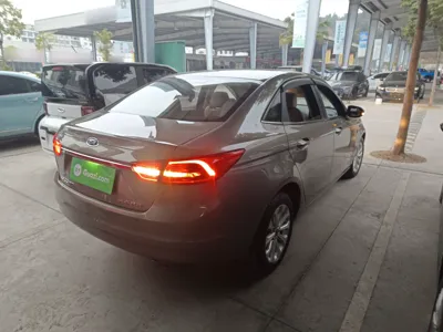 Ford Escort 2015, 125300 км, за 4956 USD - фото 7
