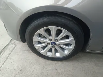 Ford Escort 2015, 125300 км, за 4956 USD - фото 9
