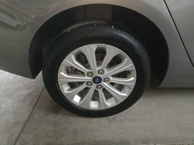 Ford Escort 2015, 125300 км, за 4956 USD - фото 10