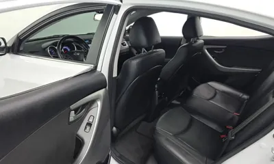 Hyundai Avante 2015, 69245 км, за 4266.77 USD - фото 12