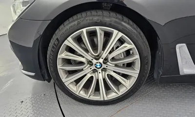 BMW 7-Series 2016, 137174 км, за 16290.06 USD