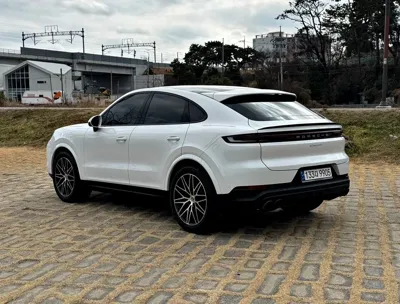 Porsche Cayenne 2024, 43000 км, за 85328.87 USD - фото 10