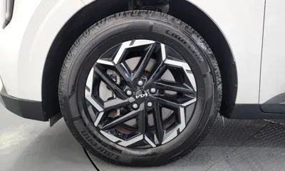 Kia Canival 2024, 24697 км, за 20416.25 USD