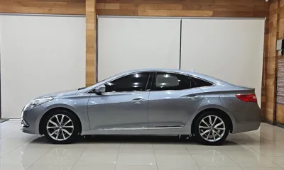 Hyundai Grandeur 2015, 230751 км, за 2644.11 USD
