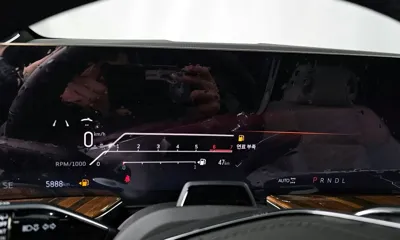 Cadillac Escalade 2025, 5888 км, за 111331.34 USD - фото 8