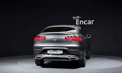 Mercedes-Benz GLC-Class 2019, 81977 км, за 20331.11 USD