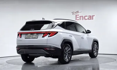 Hyundai Tucson 2023, 31132 км, за 20491.82 USD