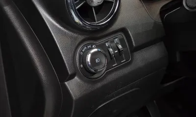 ChevroletGMDaewoo Trax 2013, 75662 км, за 3282.03 USD - фото 18