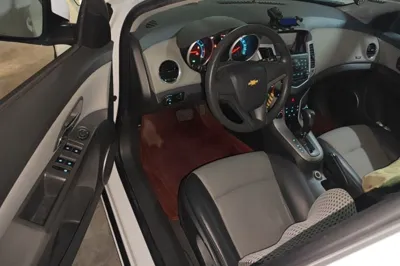 Chevrolet Cruze 2013, 51200 км, за 4180 USD - фото 19