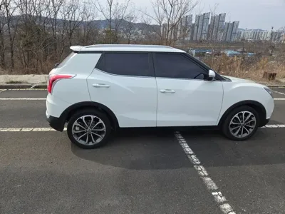 KG_Mobility_Ssangyong TIBOLI 2017, 165918 км, за 3903.2 USD