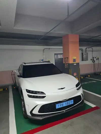 Genesis GV60 2025, 40000 км, за 34583.62 USD
