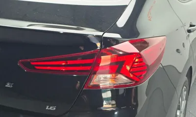 Hyundai Avante 2019, 62330 км, за 6874.67 USD - фото 23