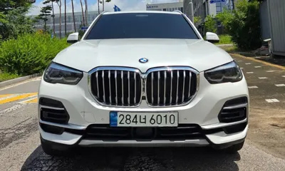 BMW X5 · 2022 год
