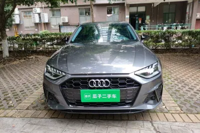 Audi A4L 2022, 69800 км, за 22314 USD