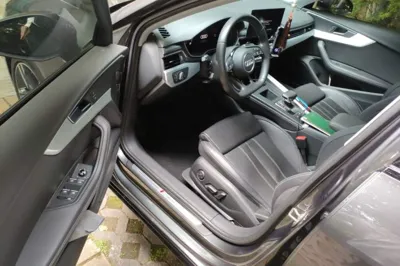 Audi A4L 2022, 69800 км, за 22314 USD - фото 13