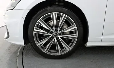 Audi A6 2023, 25350 км, за 29668.85 USD