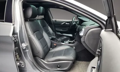 Infiniti QX30 2019, 83163 км, за 9536.97 USD - фото 11