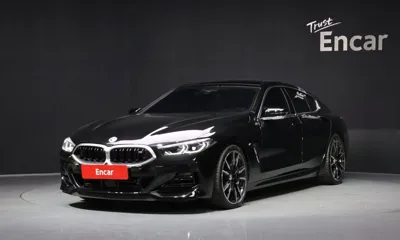 BMW 8-Series · 2023 год
