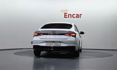 Hyundai Avante 2021, 35594 км, за 9787.17 USD