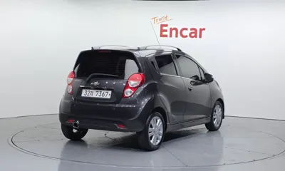 ChevroletGMDaewoo Spark 2015, 112966 км, за 1831.43 USD
