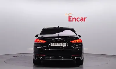 Genesis G80 2017, 134816 км, за 10576.42 USD