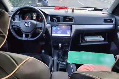 Volkswagen Lavida 2018, 74400 км, за 6178 USD - фото 9