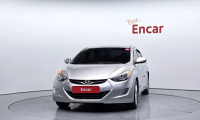 Hyundai Avante 2012, 211292 км, за 3741.63 USD