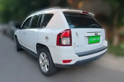 Jeep Compass 2014, 75600 км, за 5290 USD