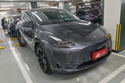 Tesla Model Y 2021, 79200 км, за 27534 USD