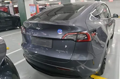 Tesla Model Y 2021, 79200 км, за 27534 USD