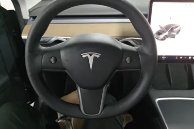 Tesla Model Y 2021, 79200 км, за 27534 USD - фото 13