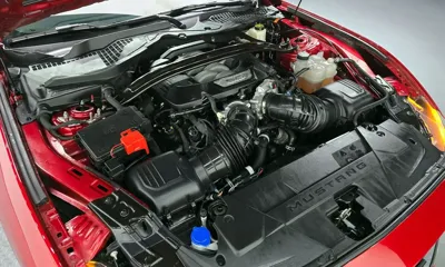 Ford Mustang 2024, 17003 км, за 43805.74 USD - фото 6