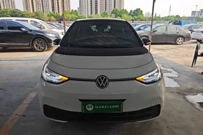 Volkswagen ID.3 2024, 18400 км, за 15463 USD