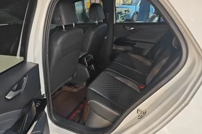 Volkswagen ID.3 2024, 18400 км, за 15463 USD - фото 20