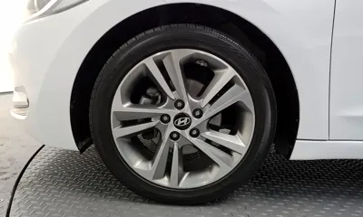 Hyundai Avante 2018, 122042 км, за 6475.06 USD
