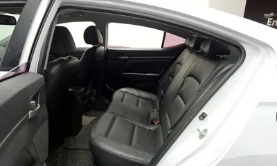 Hyundai Avante 2018, 122042 км, за 6475.06 USD - фото 12