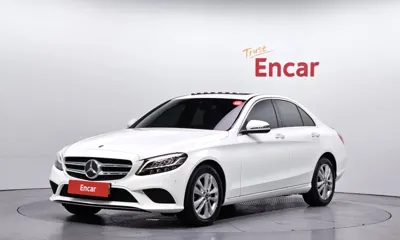 Mercedes-Benz C-Class · 2020 год