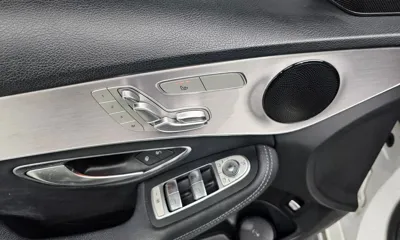 Mercedes-Benz C-Class 2020, 44596 км, за 16836.76 USD - фото 28