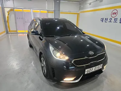 Kia Niro · 2017 год