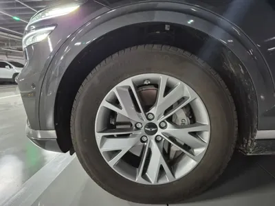 Genesis GV70 2025, 9576 км, за 33224.77 USD - фото 7