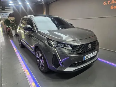 Peugeot 5008 2024, 29050 км, за 17517.2 USD