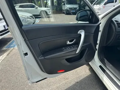 Renault-KoreaSamsung SM5 2014, 151143 км, за 1626.34 USD - фото 6