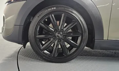 MINI Cooper 2019, 63902 км, за 13022.89 USD